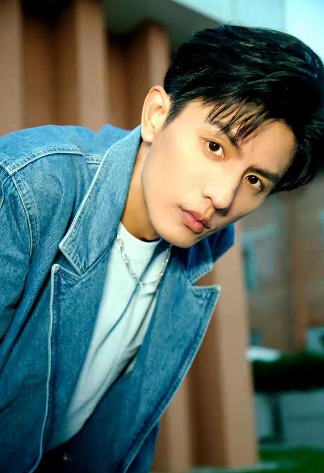 _民国四大美男谁是颜值担当_美女时代颜值担当