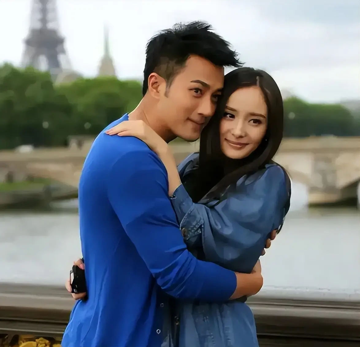 杨幂接受采访谈刘恺威__杨幂承认耽误刘恺威