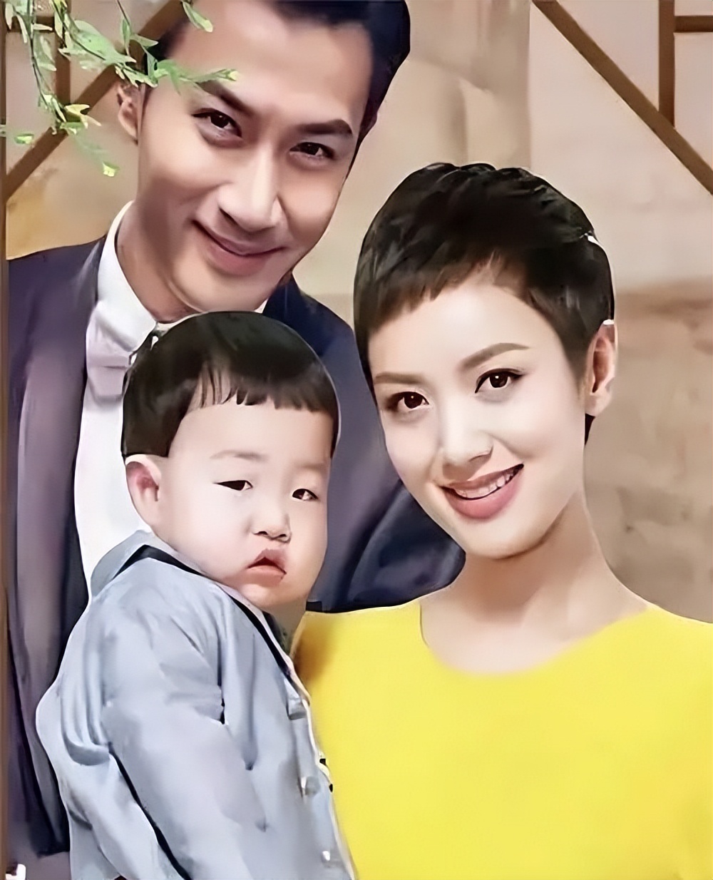 _杨幂承认耽误刘恺威_杨幂接受采访谈刘恺威