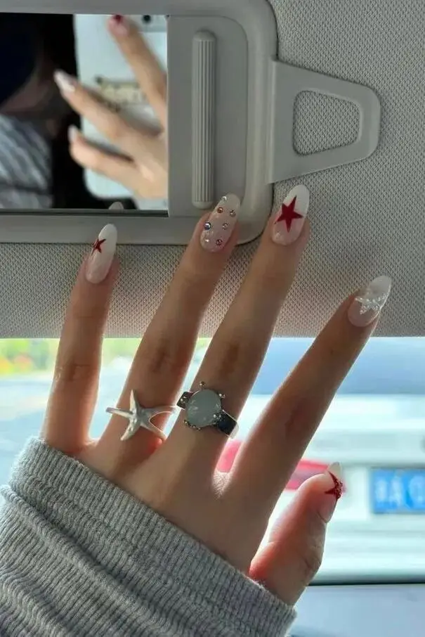 美甲师傅_美甲师视频_