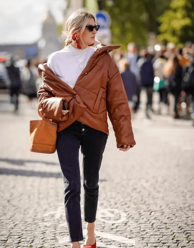 穿羽绒服怎么搭配衣服好看__羽绒穿搭