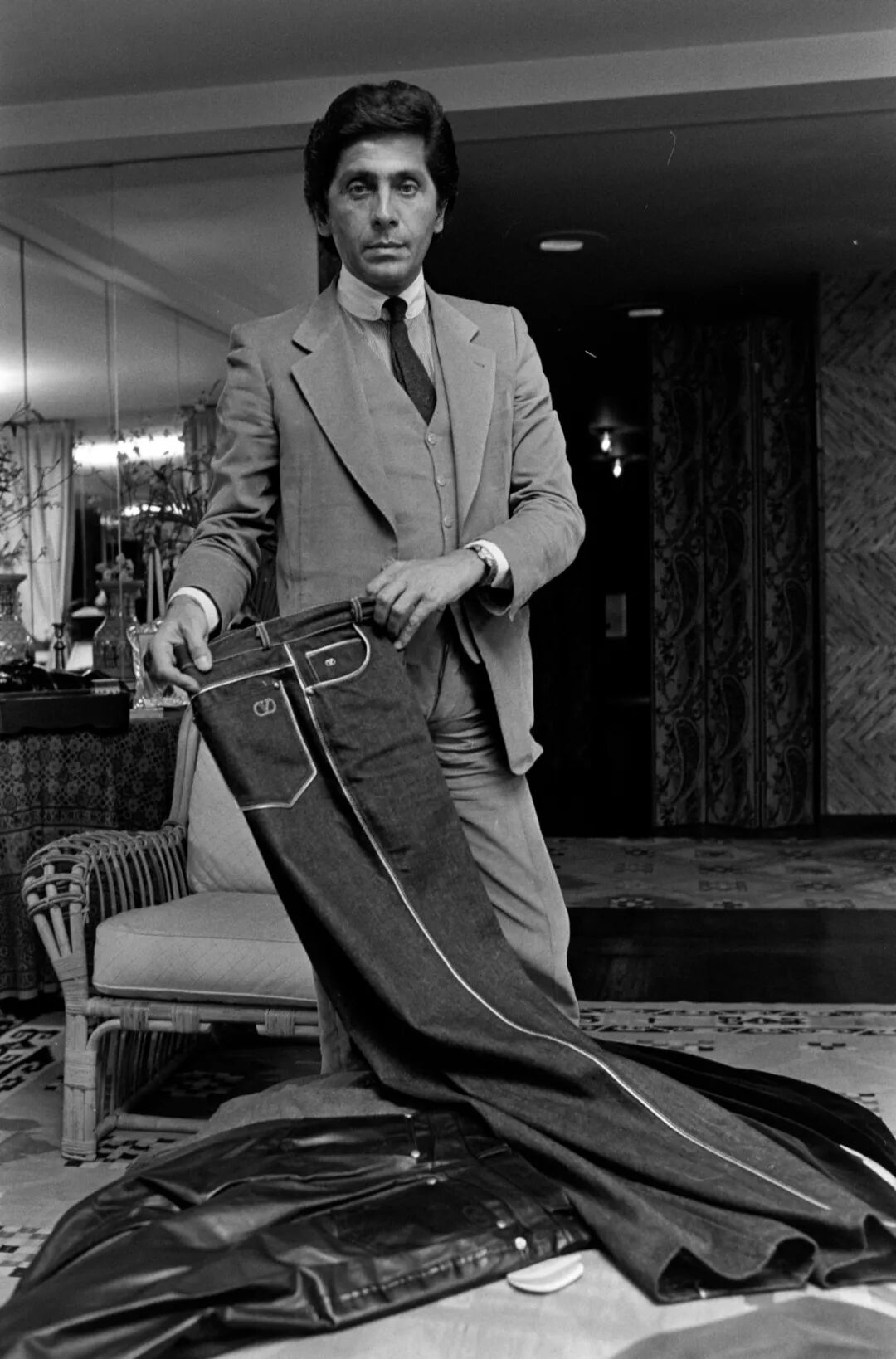 红垂野岸樱还熟__垂铃了6号红核桃苗价格