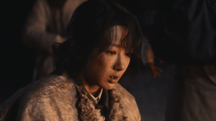 杨紫警察制服_杨紫警服宣传_