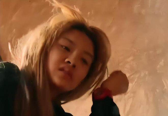 整容悲剧_整容整惨的明星_