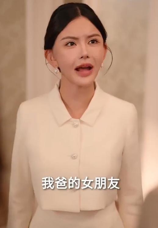 整容悲剧_整容整惨的明星_