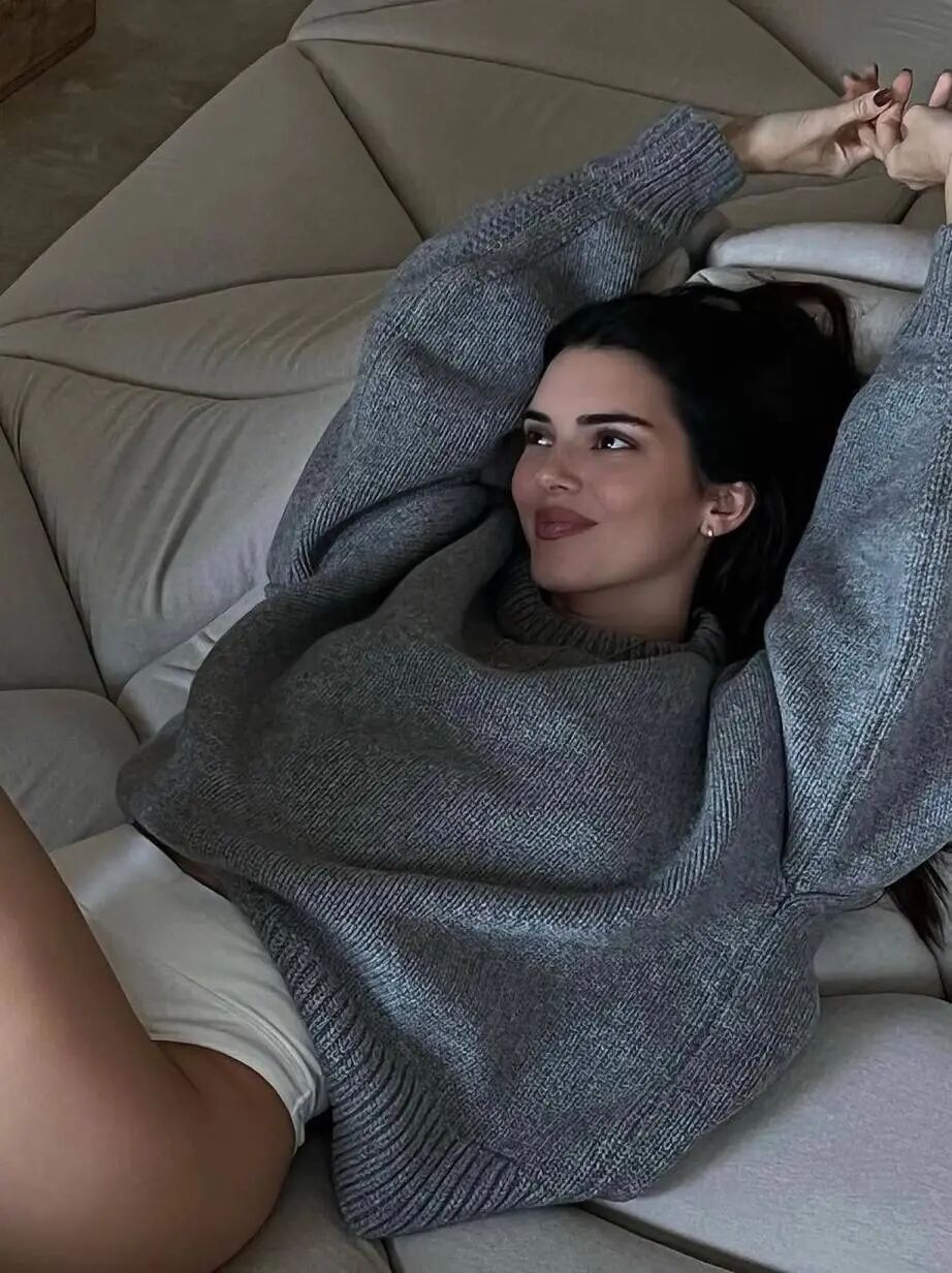 _从老钱到老铁，羊绒衫是怎么占领所有人衣橱的？_从老钱到老铁，羊绒衫是怎么占领所有人衣橱的？