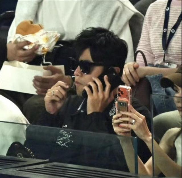 周杰伦王俊凯ae86__周杰伦王俊凯飙车