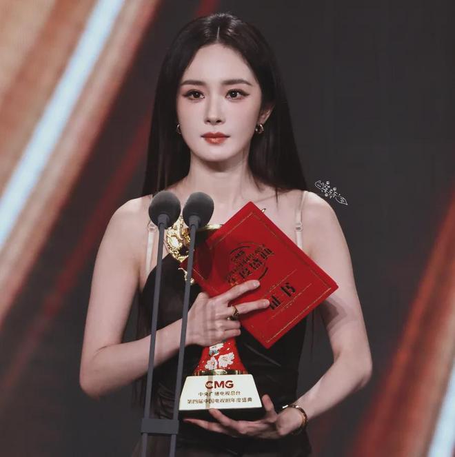 _赵丽颖离婚复合_赵丽颖谈分手