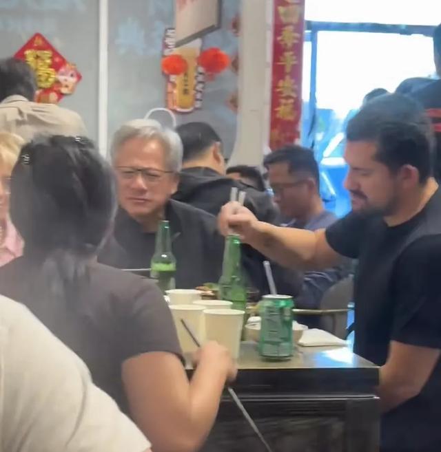 上海大爷太烦_上海本地大爷_