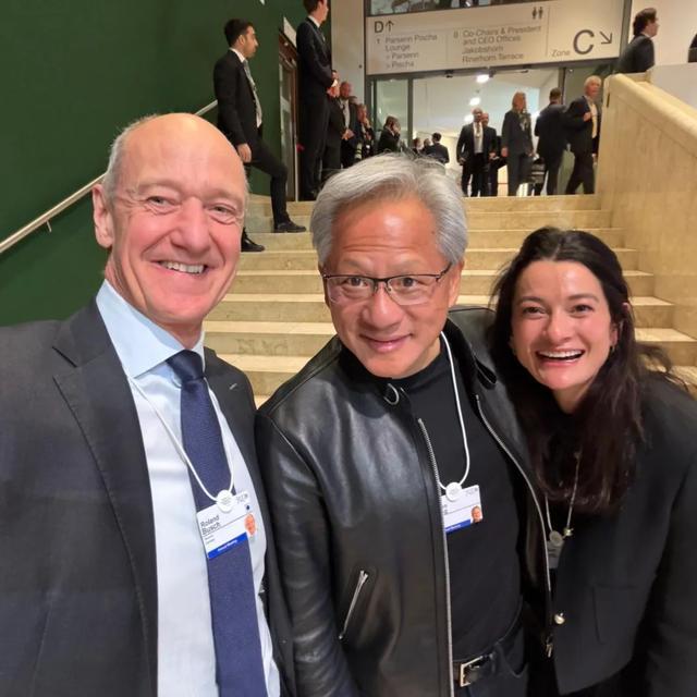 上海大爷太烦_上海本地大爷_