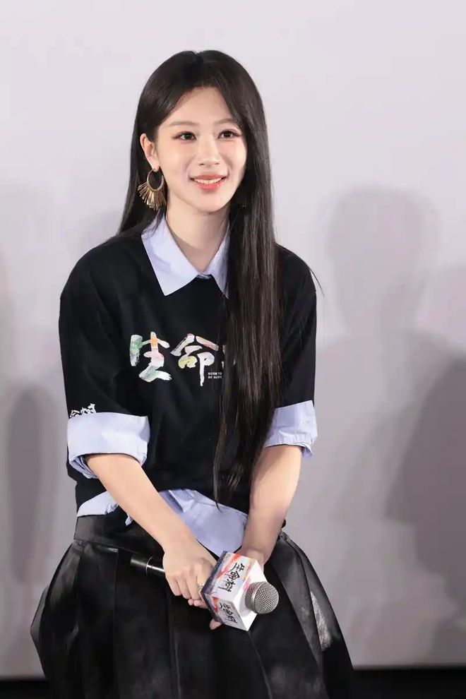 胡歌杨紫主演的电视剧__胡歌对杨紫的评价