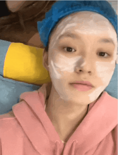 沈月拿下B站百大，李现暴走18公里：明星“抢博主饭碗”的时代来了？__沈月拿下B站百大，李现暴走18公里：明星“抢博主饭碗”的时代来了？