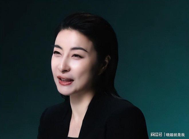 郭晶晶代言费用__郭晶晶接的代言赚多少钱