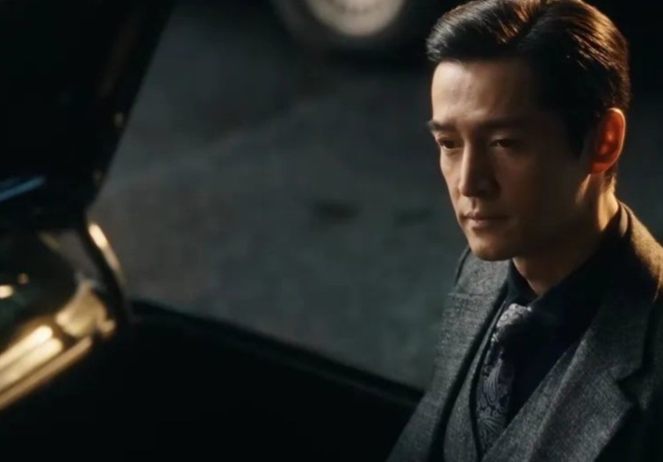 _凯迪拉克服装_凯迪拉克西装暴徒价格