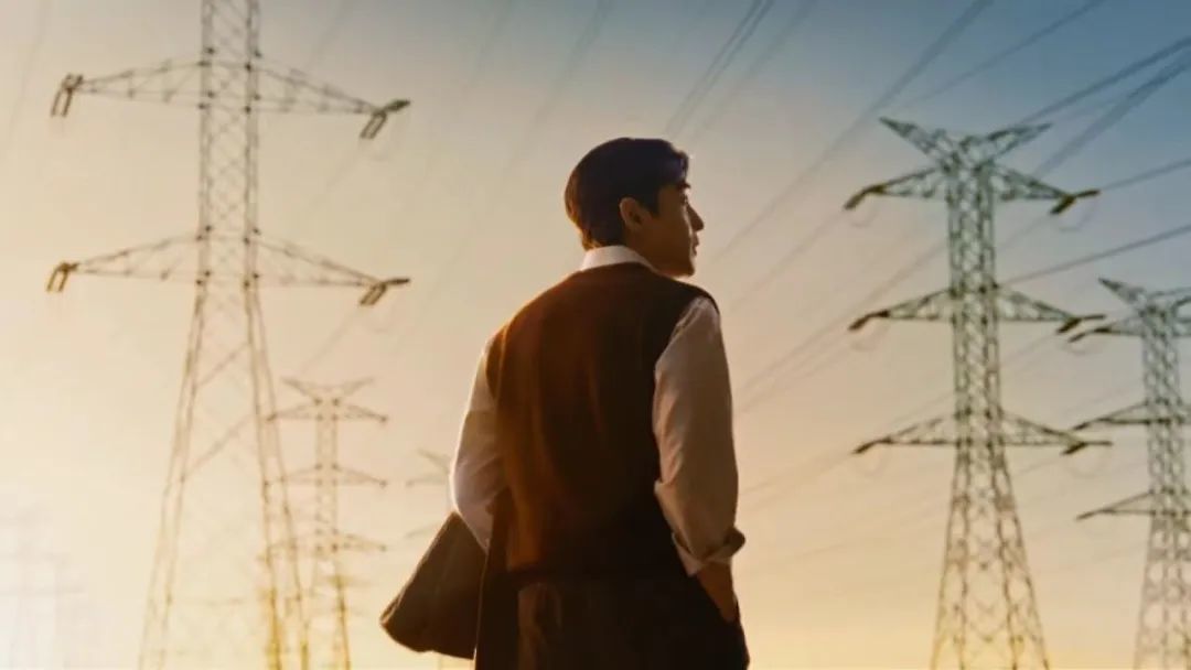 凯迪拉克西装暴徒价格_凯迪拉克服装_