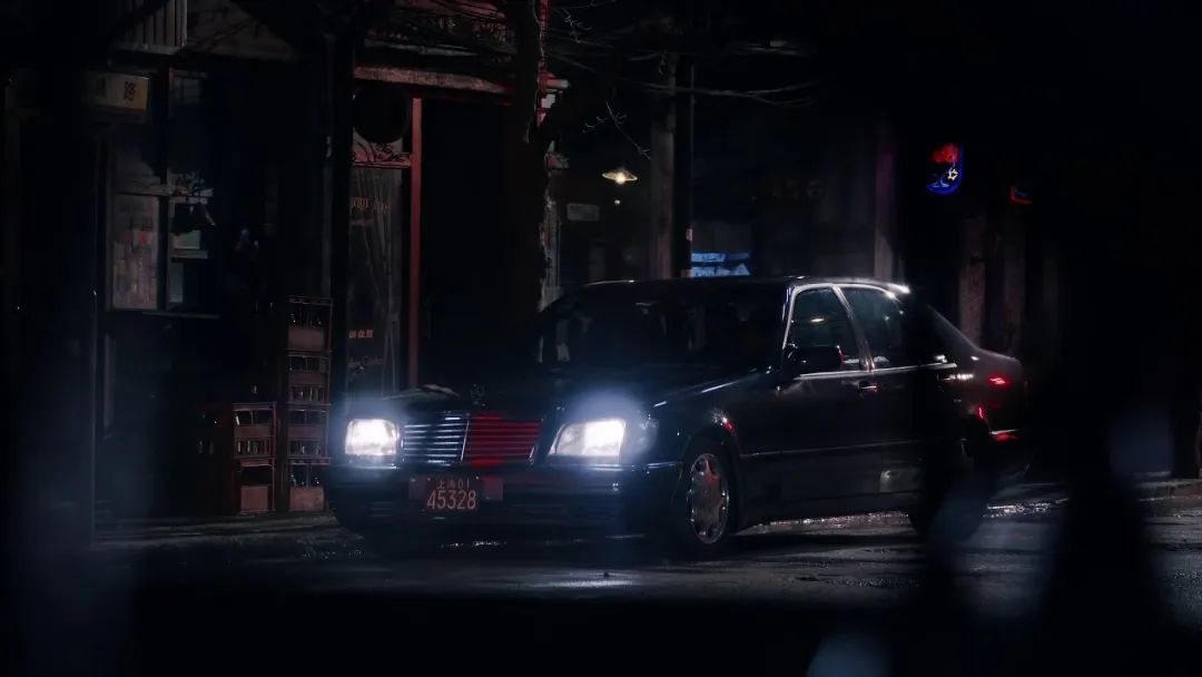 凯迪拉克西装暴徒价格_凯迪拉克服装_