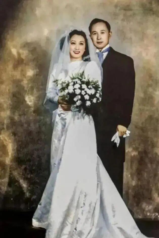 霸榜热搜,尺度惊人,他绝对值得你追_霸榜热搜,尺度惊人,他绝对值得你追_