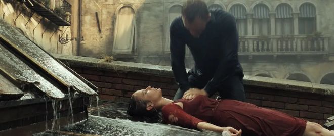 遥想二十年前,他还是新邦德__遥想二十年前,他还是新邦德