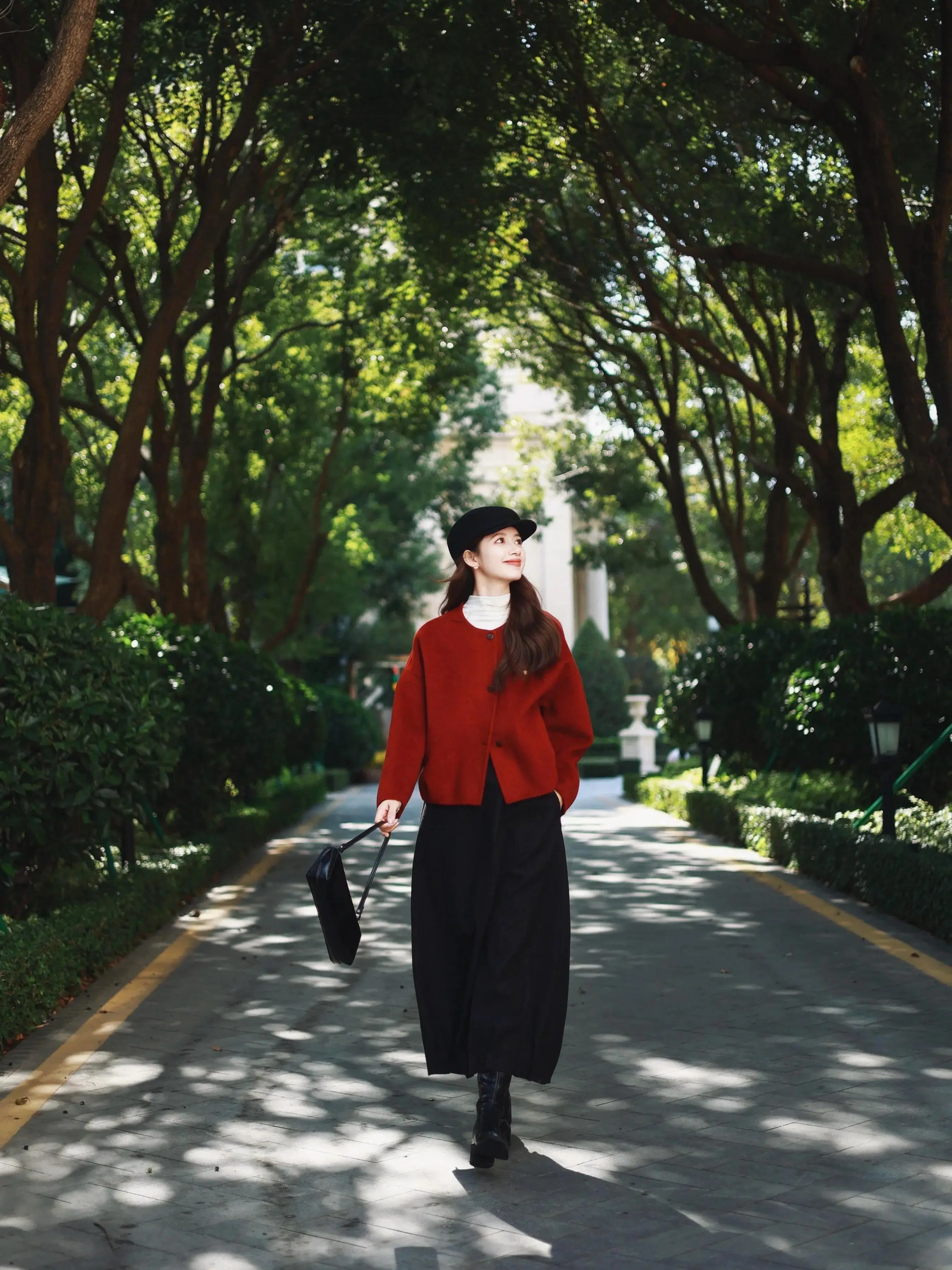 抹茶绿大衣减龄吗_短圈发型图片女圆脸_