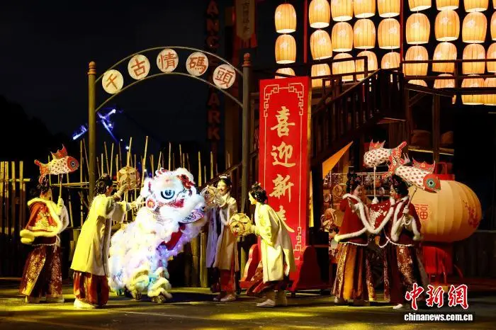 上海春节期间有什么好玩的_上海春节氛围_