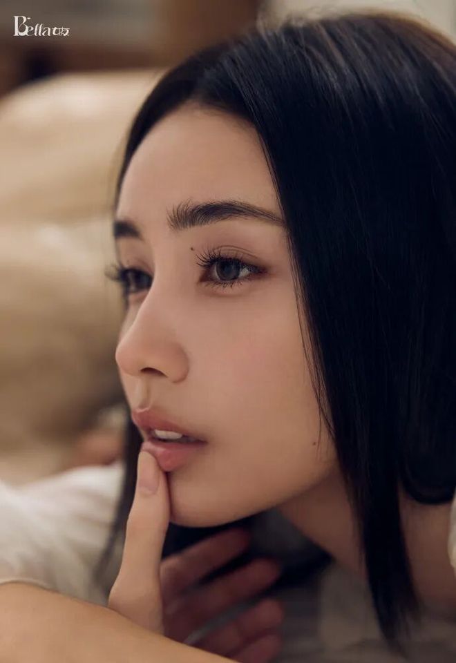 高以翔女友bella苏照片_封面女郎连锁店_