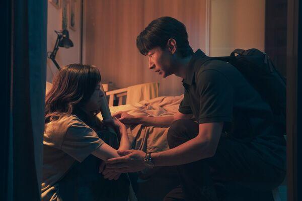 黄河车上「喂食」陈妍霏甜炸！导演逼：要非常帅　马俊麟「刚出狱」藏洋葱