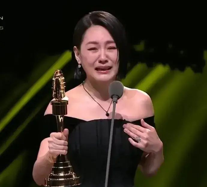 _离去的人活着的人_人活着死了的句子