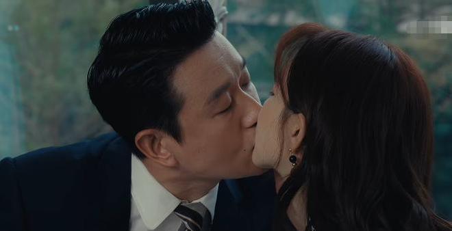 _《夜色正浓》告诉我们，当男二太惊艳时，视帝佟大为可以打酱油了_《夜色正浓》告诉我们，当男二太惊艳时，视帝佟大为可以打酱油了