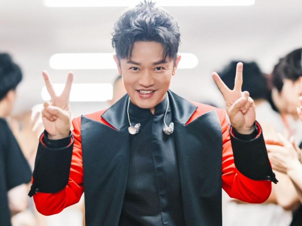 胶原羹怎么吃_已婚女人梦见家里被盗报警了_