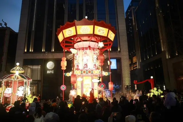 _上海过年的时候人多吗_上海过年感觉要是下雪了