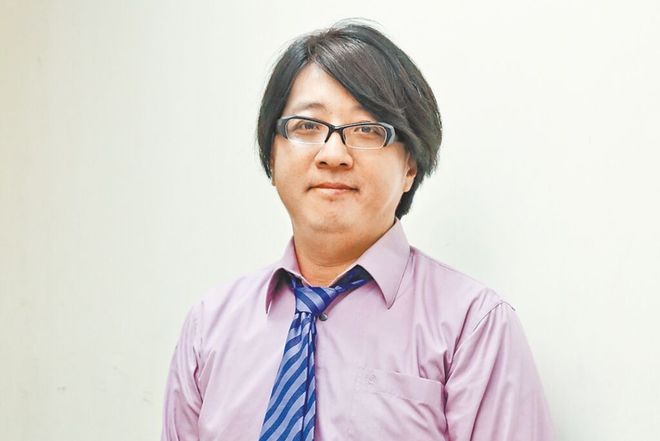 袁惟仁写过的歌_情歌输命运尽写袁惟仁唱的歌_