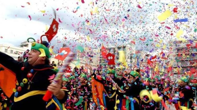 2026希腊狂欢节盛装启幕：传统与现代的激情碰撞