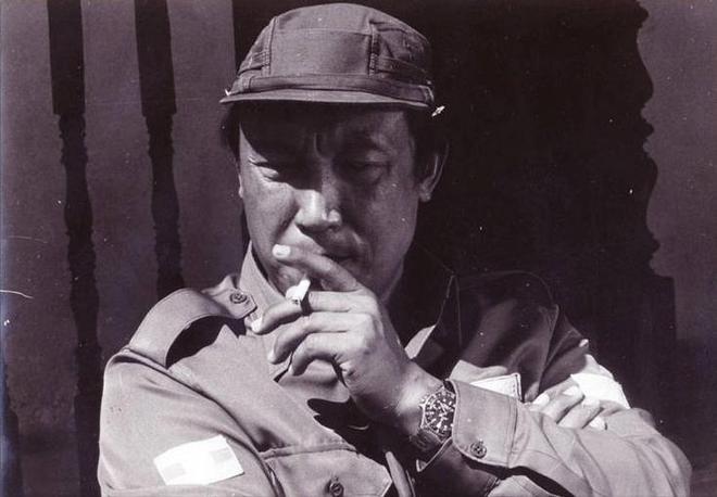 毒枭袭击_毒贩枭雄_