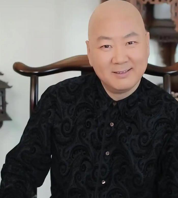 姜昆是一个曲艺演员_姜昆相声协会会长_