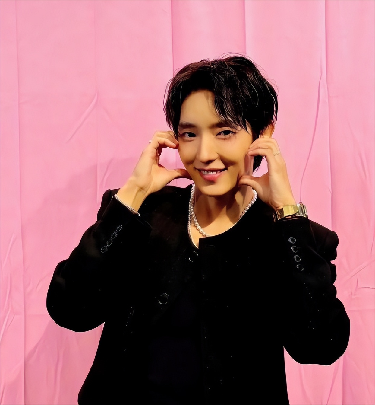 李准基不再隐瞒！坦言43岁不愿结婚真相，原来是为妹妹守身如玉__李准基不再隐瞒！坦言43岁不愿结婚真相，原来是为妹妹守身如玉