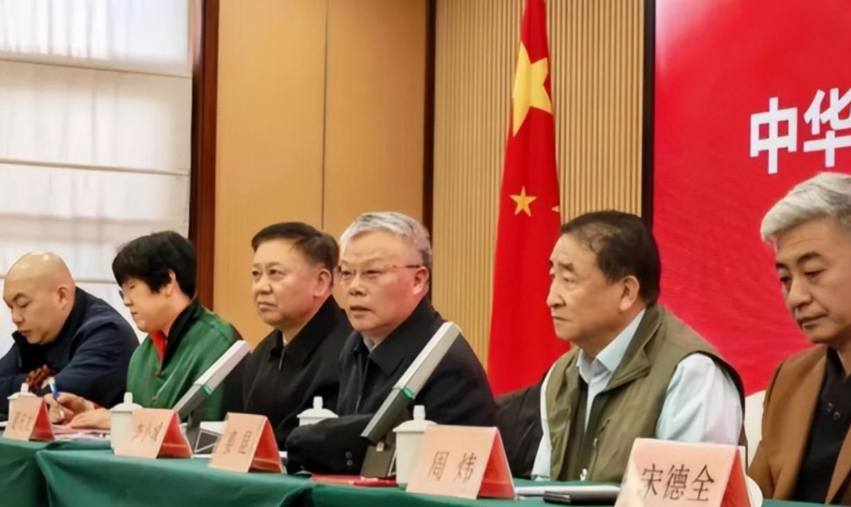 姜昆孩子_姜昆领养儿子_