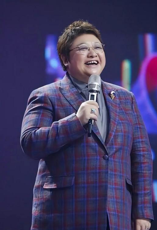 韩红刘德华点评大衣哥是哪期__富坚勇树恐走田卧勇太老路