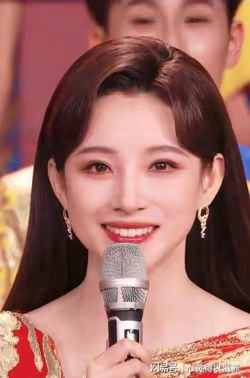 春晚男主持名单_北京卫视春晚主持名单_