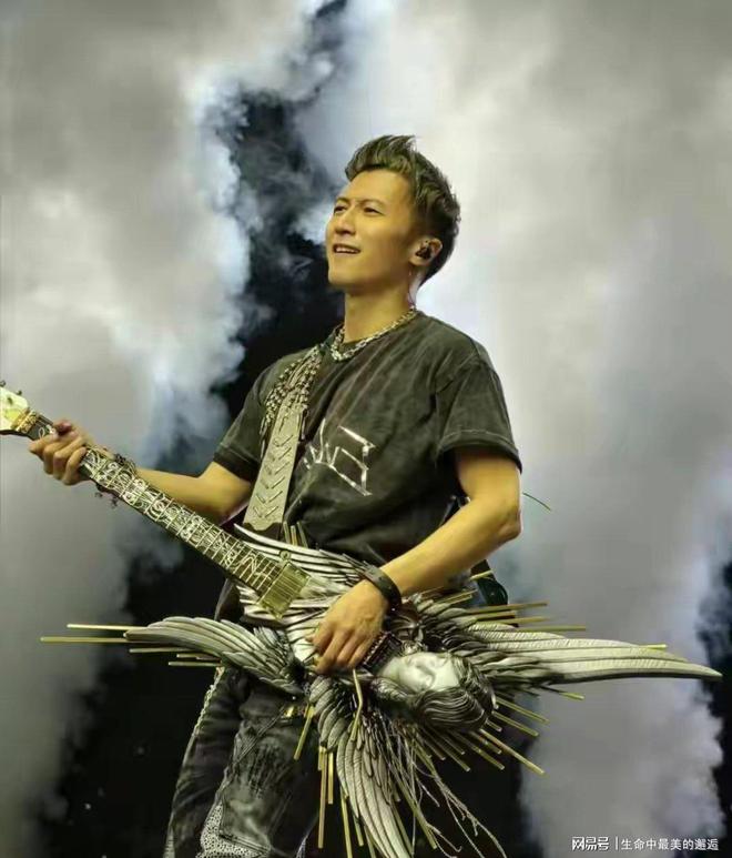 _谢霆锋是厨师的电影_谢霆锋当厨师的电影叫什么名字