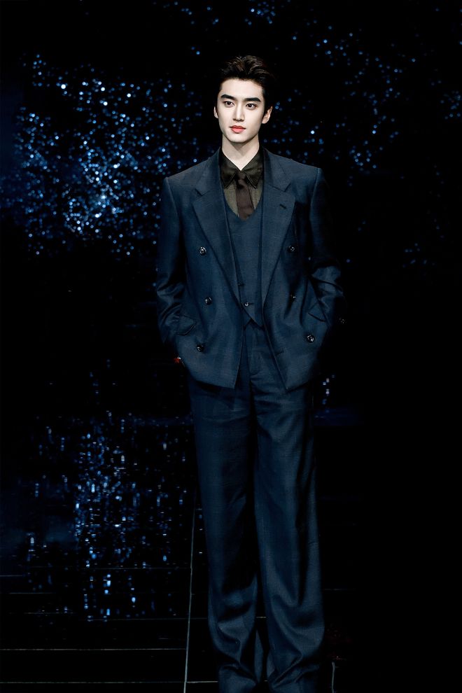 争抢C位，连环撞衫，粉丝撕逼，大喊退票，微博之夜还能更臭吗？__争抢C位，连环撞衫，粉丝撕逼，大喊退票，微博之夜还能更臭吗？