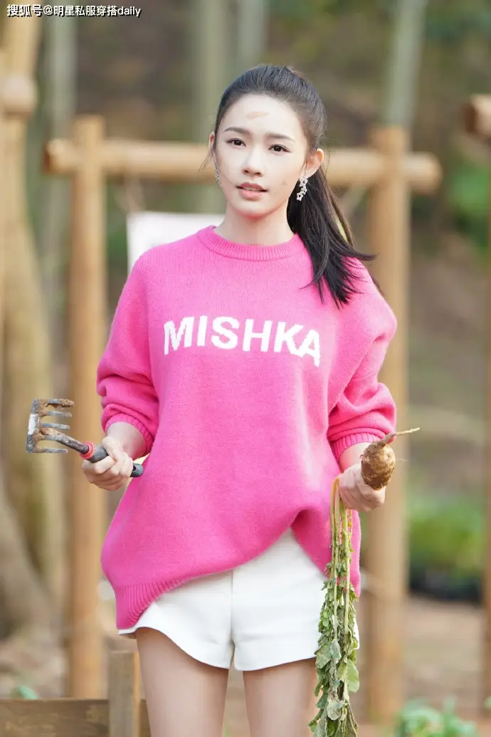 _6牙的颌面形态_为什么姨妈来的前几天有污血