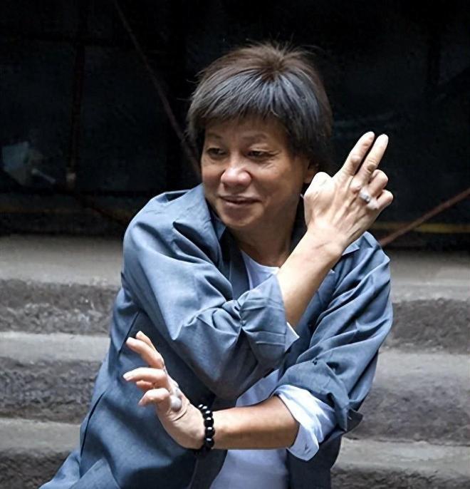 宋骧怒斥梁小龙徒弟操控账号牟利，徒弟回应遭打脸，陈光标没说错