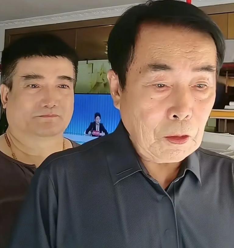 范伟不再隐瞒，终于坦白与赵本山“闹掰”的原因，何庆魁难辞其咎_范伟不再隐瞒，终于坦白与赵本山“闹掰”的原因，何庆魁难辞其咎_