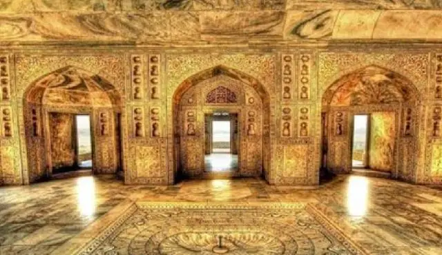 泰姬陵背后的血腥恐怖袭击__泰姬陵女主