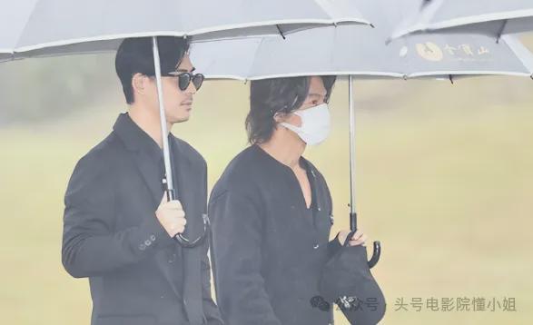 大S雕像揭幕，引三大质疑！马筱梅回应大S儿女缺席，狗仔称有猛料__大S雕像揭幕，引三大质疑！马筱梅回应大S儿女缺席，狗仔称有猛料