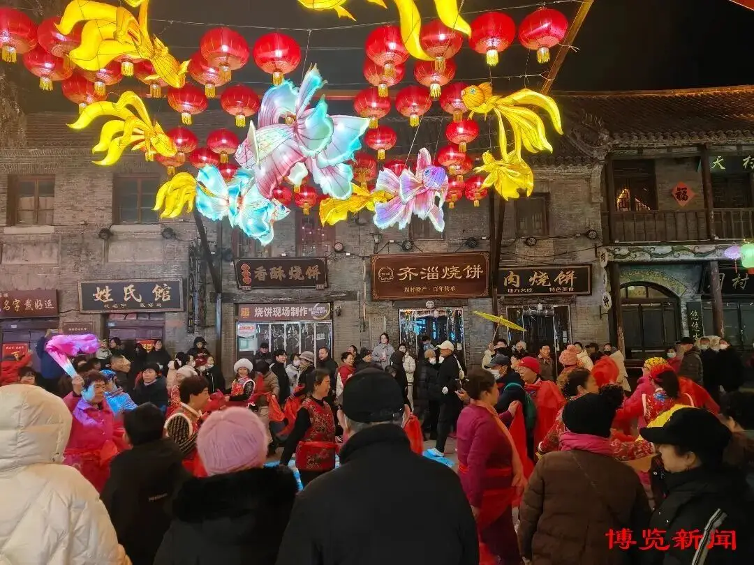 淄博过年放鞭炮_淄博闹元宵_