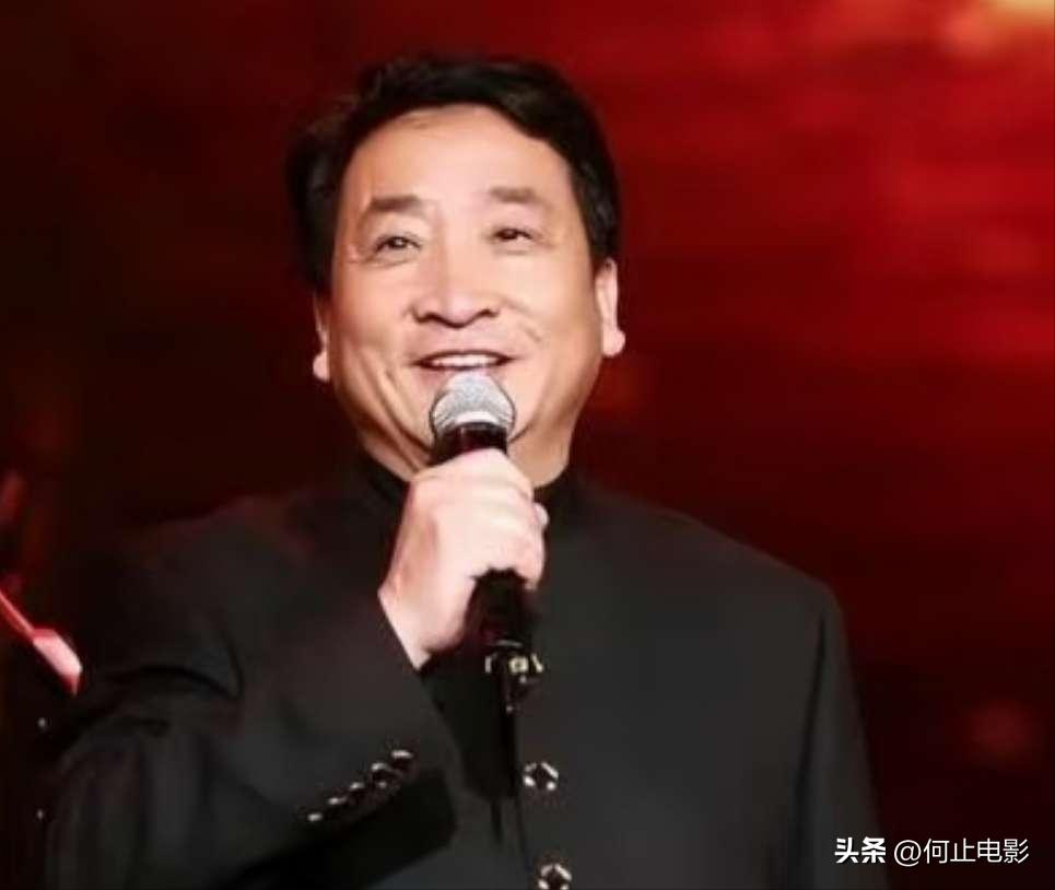 _“红歌风波”仅一月，姜昆不装了低调回国，小心思终于藏不住！_“红歌风波”仅一月，姜昆不装了低调回国，小心思终于藏不住！