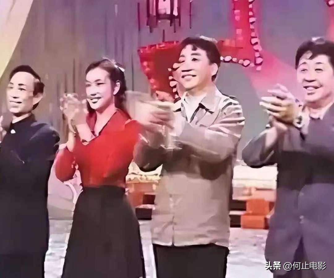 _“红歌风波”仅一月，姜昆不装了低调回国，小心思终于藏不住！_“红歌风波”仅一月，姜昆不装了低调回国，小心思终于藏不住！