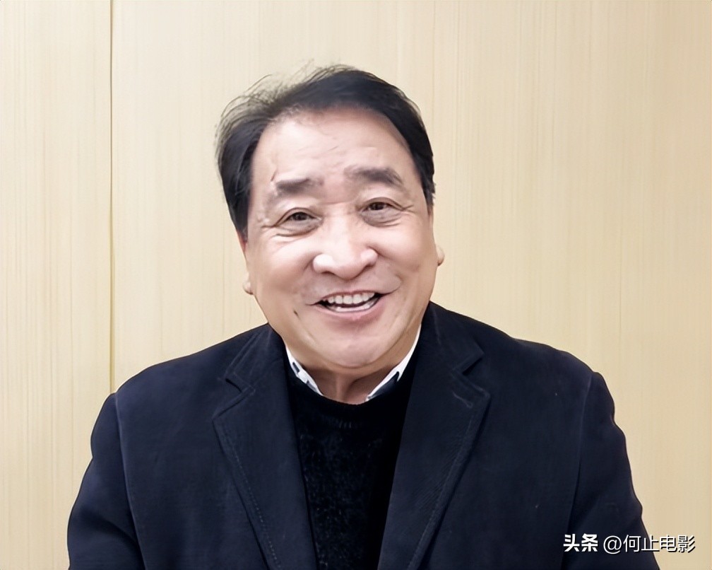 “红歌风波”仅一月，姜昆不装了低调回国，小心思终于藏不住！_“红歌风波”仅一月，姜昆不装了低调回国，小心思终于藏不住！_