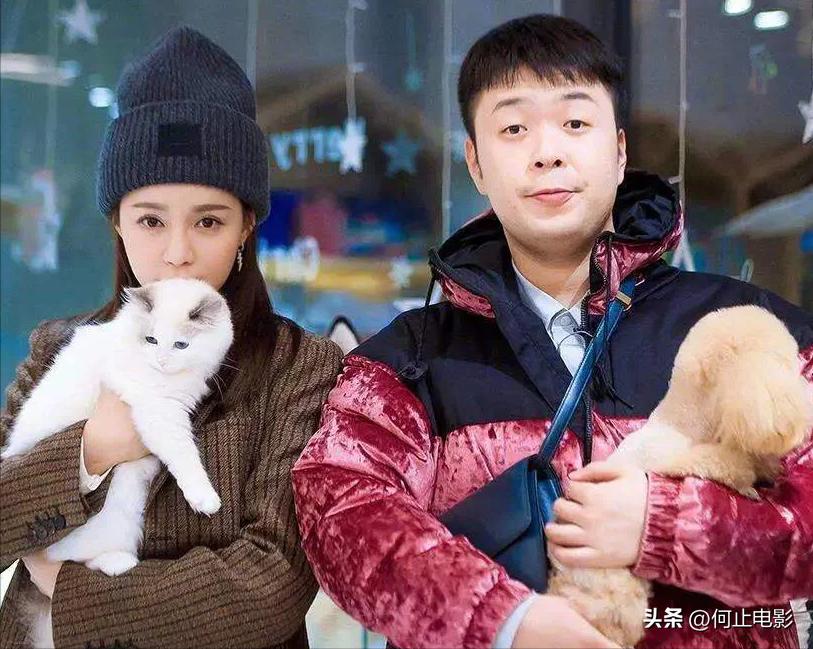 _保姆住别墅的故事_看别墅保姆故事